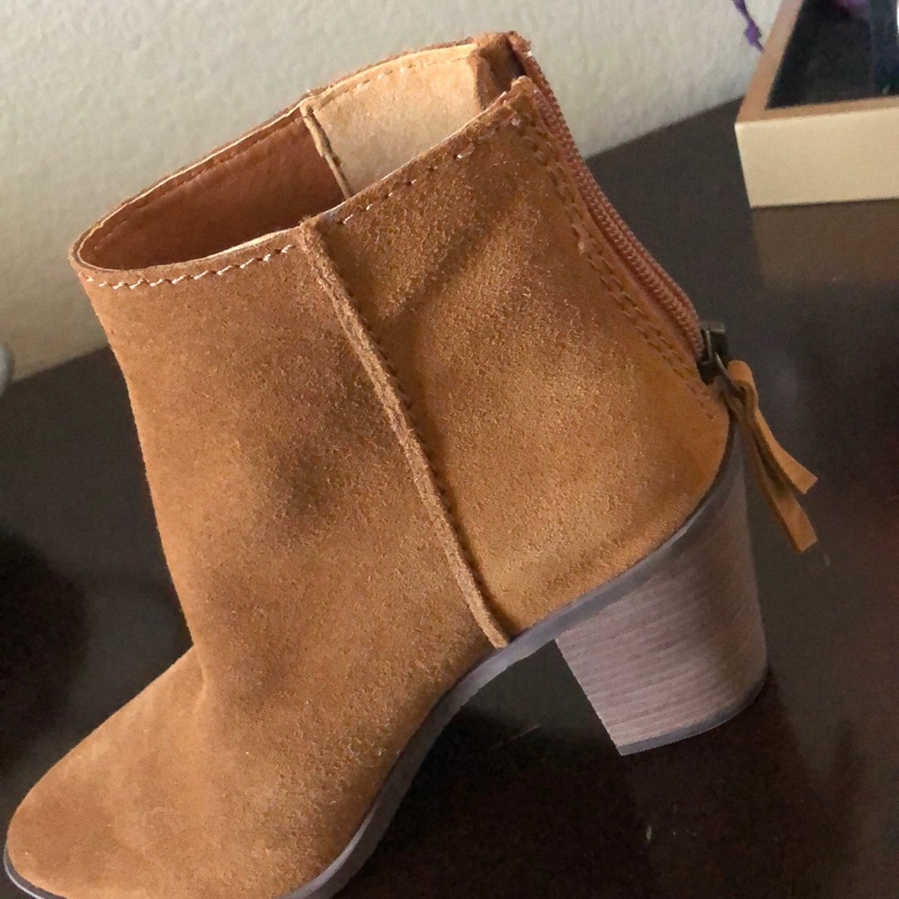 Booties - Picture 2 of 4